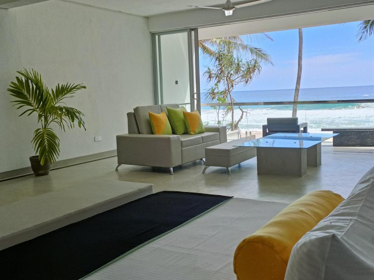 Josan Villa With A Glorious Beach And Sea View Habaraduwa Central Extérieur photo